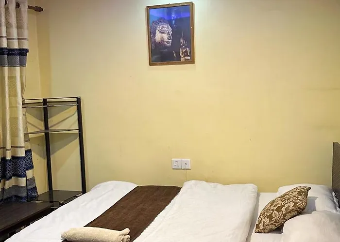 Yog Darshan Hotel