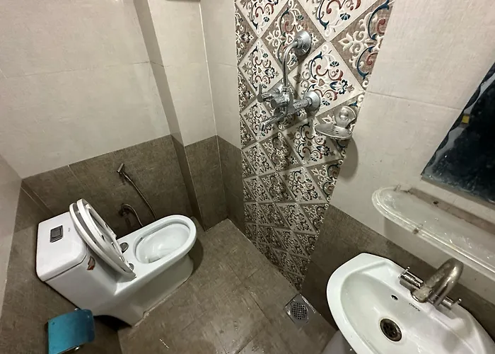 Hotel Yog Darshan *